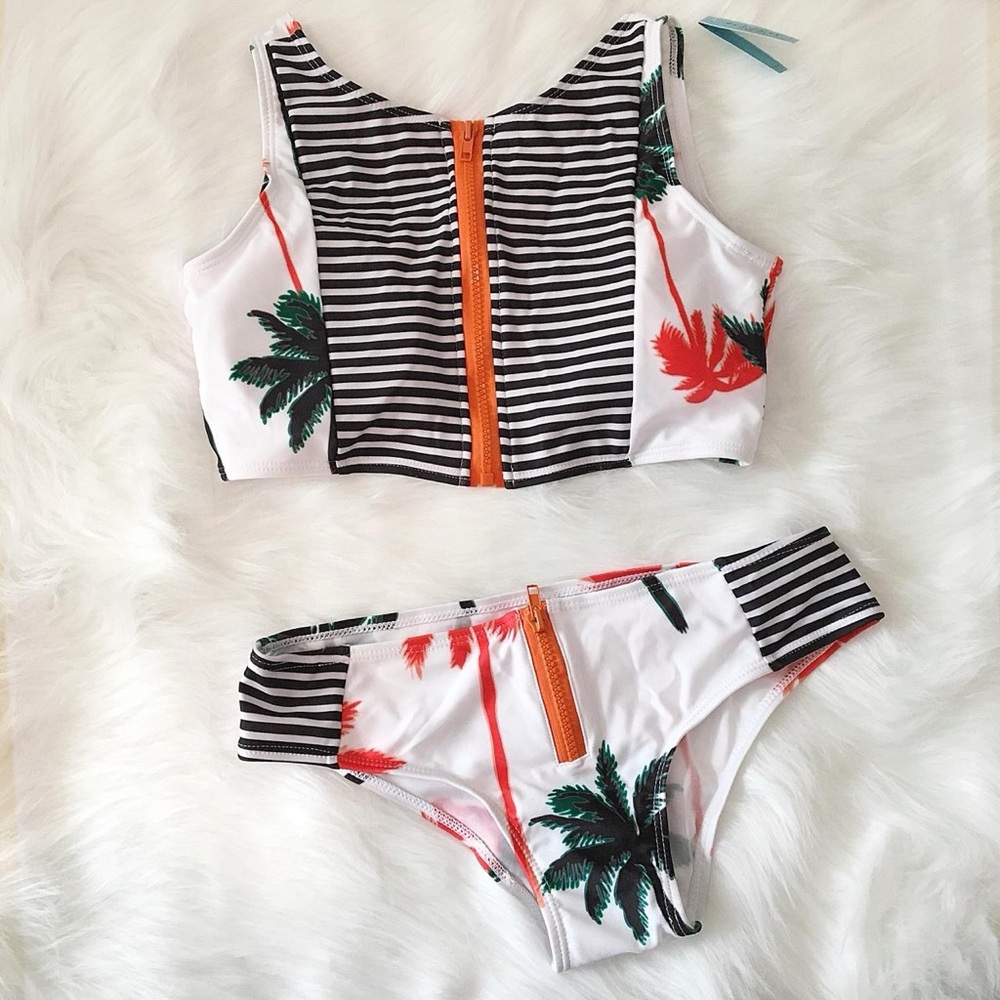 Striped & Palm Tree 2-Piece (Two-Piece) Swimsuit/Bikini Tank Set